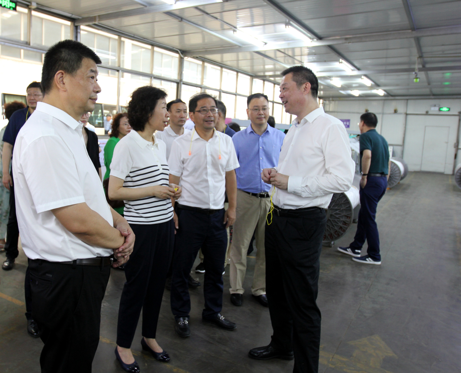 江蘇省總工會黨組書記、副主席朱勁松一行來我司調研
